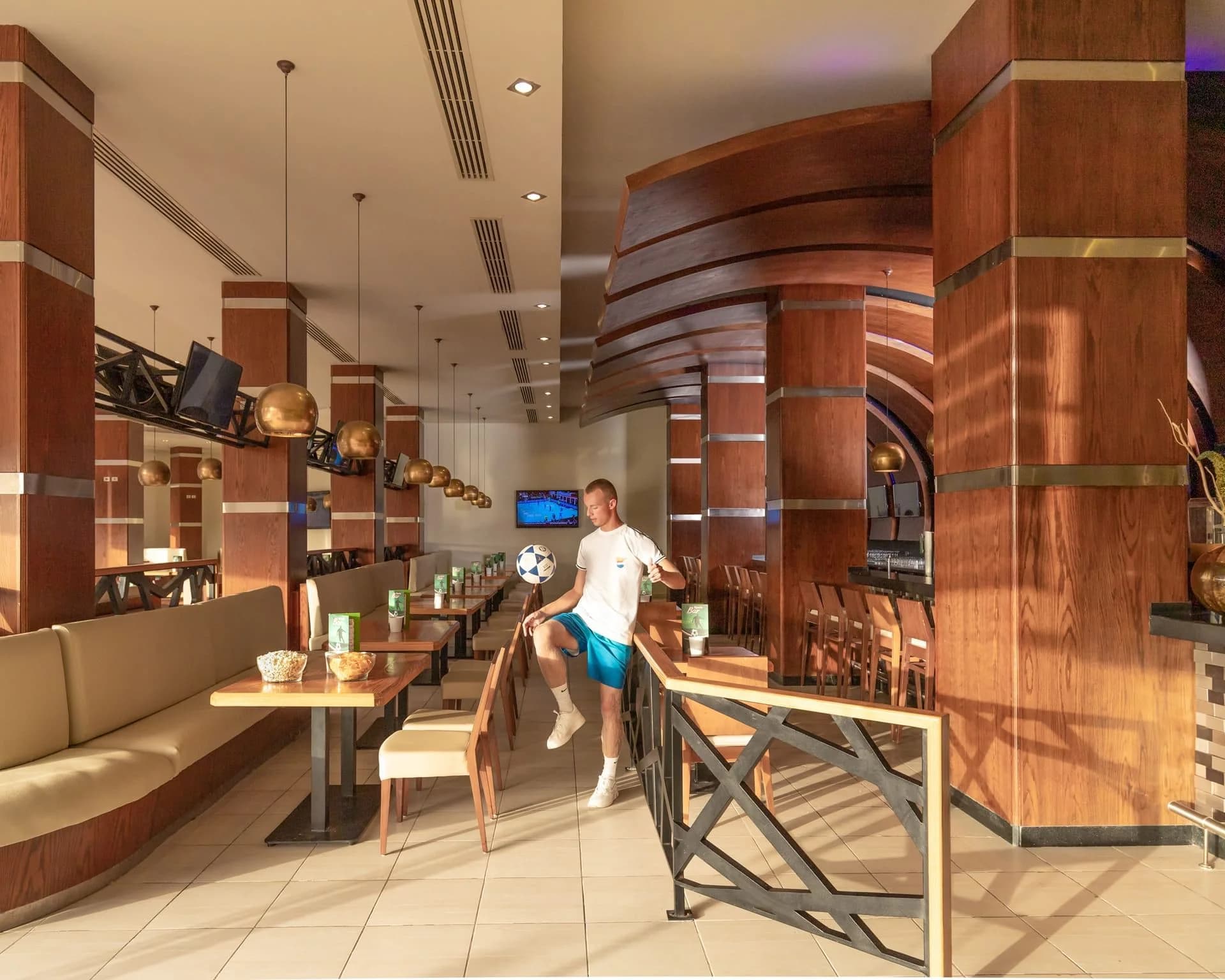 Hotel - Thumbnail 10