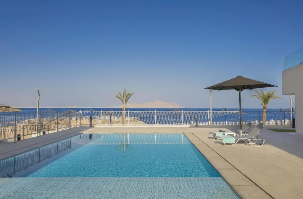 Hotel - Thumbnail 10