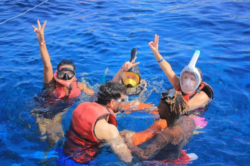 Ras Mohamed & White Island - Photo 1